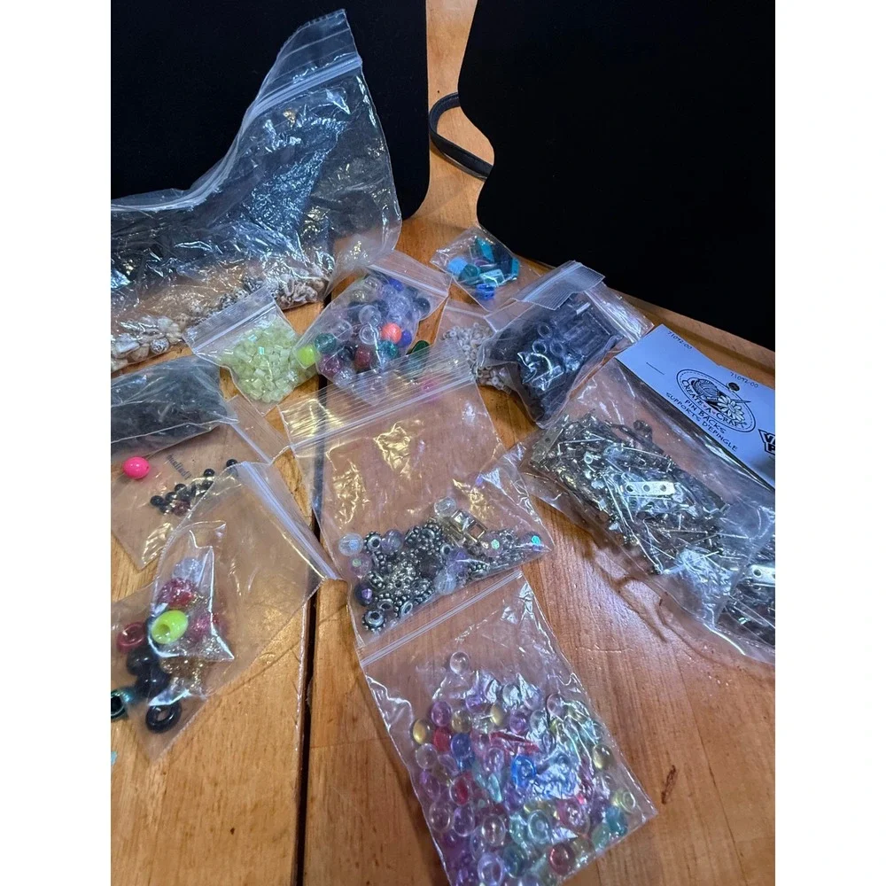 Mixed Jewelry‎ Making Craft Supply Lot Beads Shells Create-A-Craft Pin Backs
